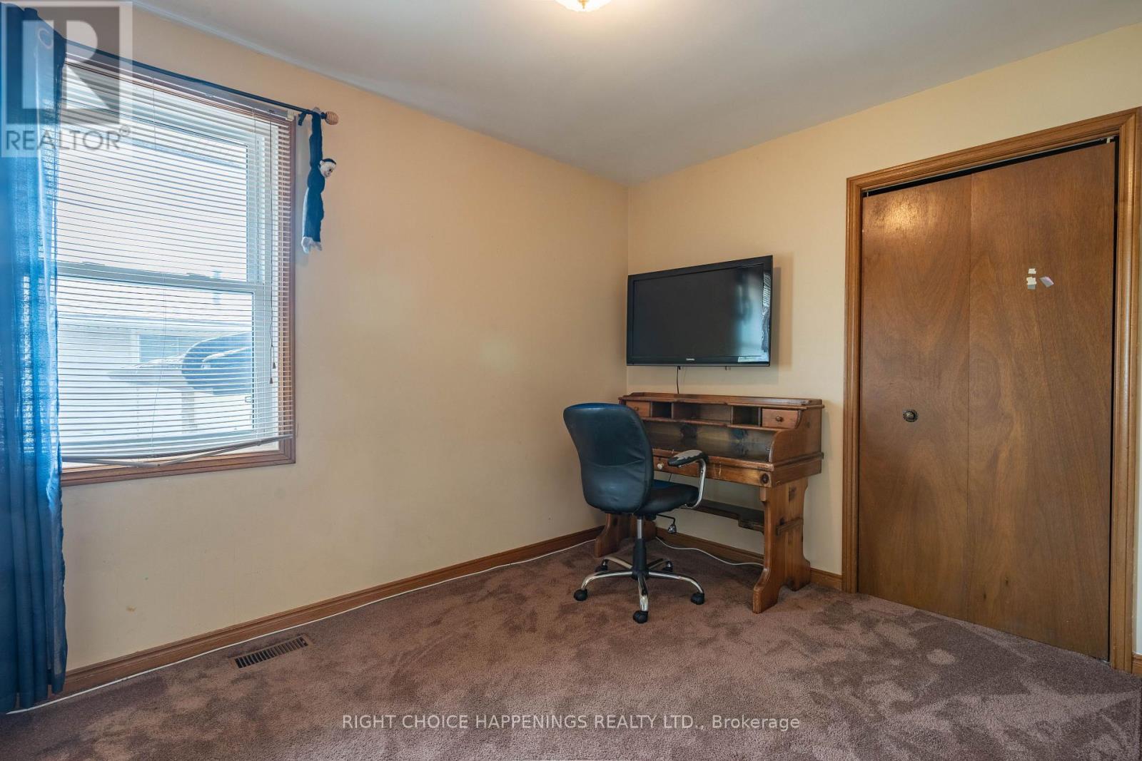 4171 BROOKDALE DRIVE - 12