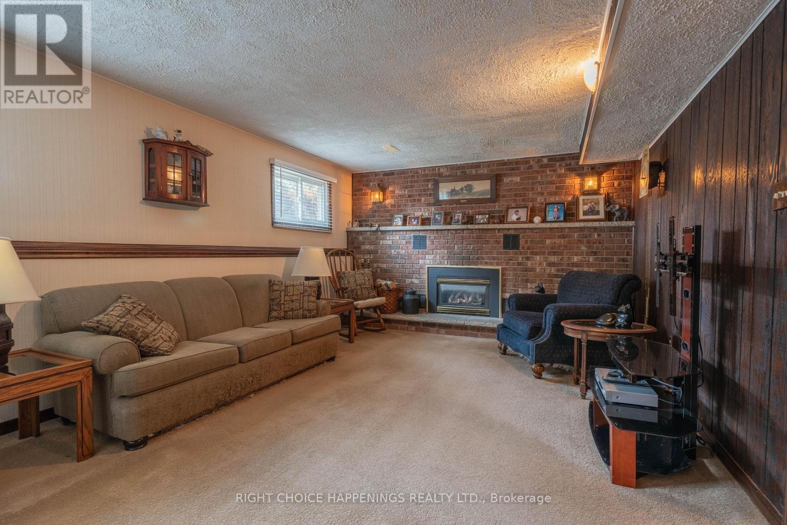 4171 BROOKDALE DRIVE - 14