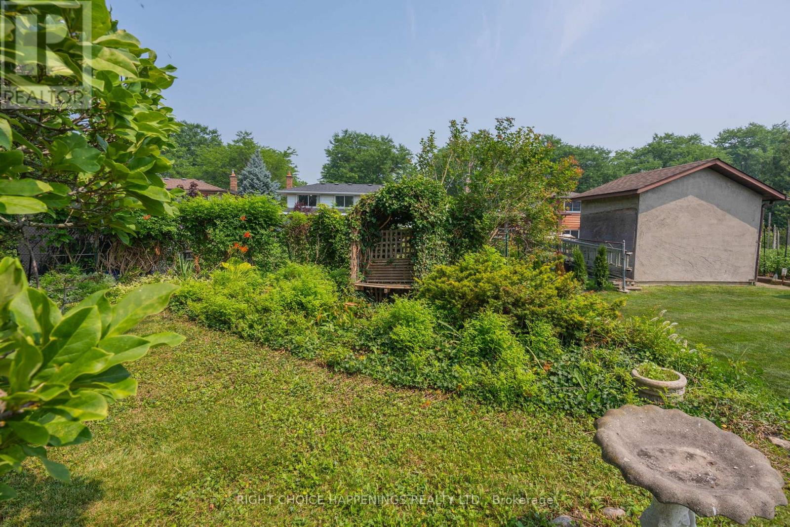 4171 BROOKDALE DRIVE - 23