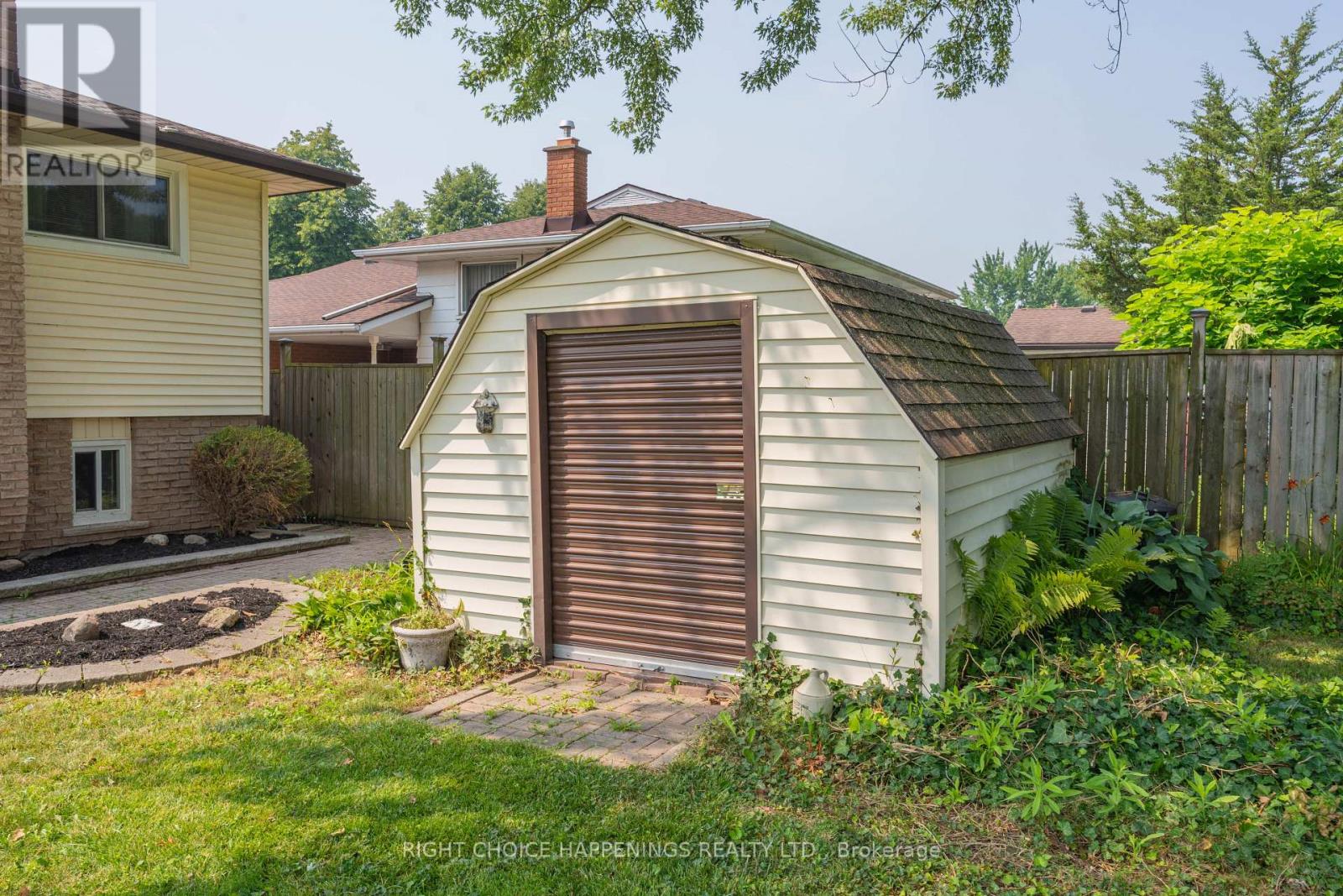 4171 BROOKDALE DRIVE - 25