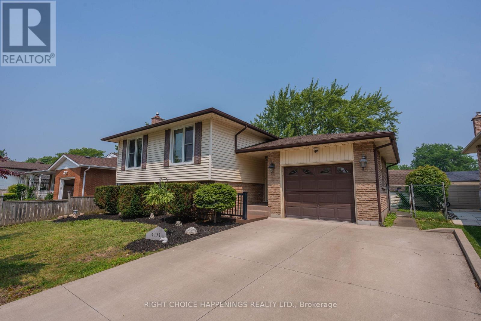 4171 BROOKDALE DRIVE - 3