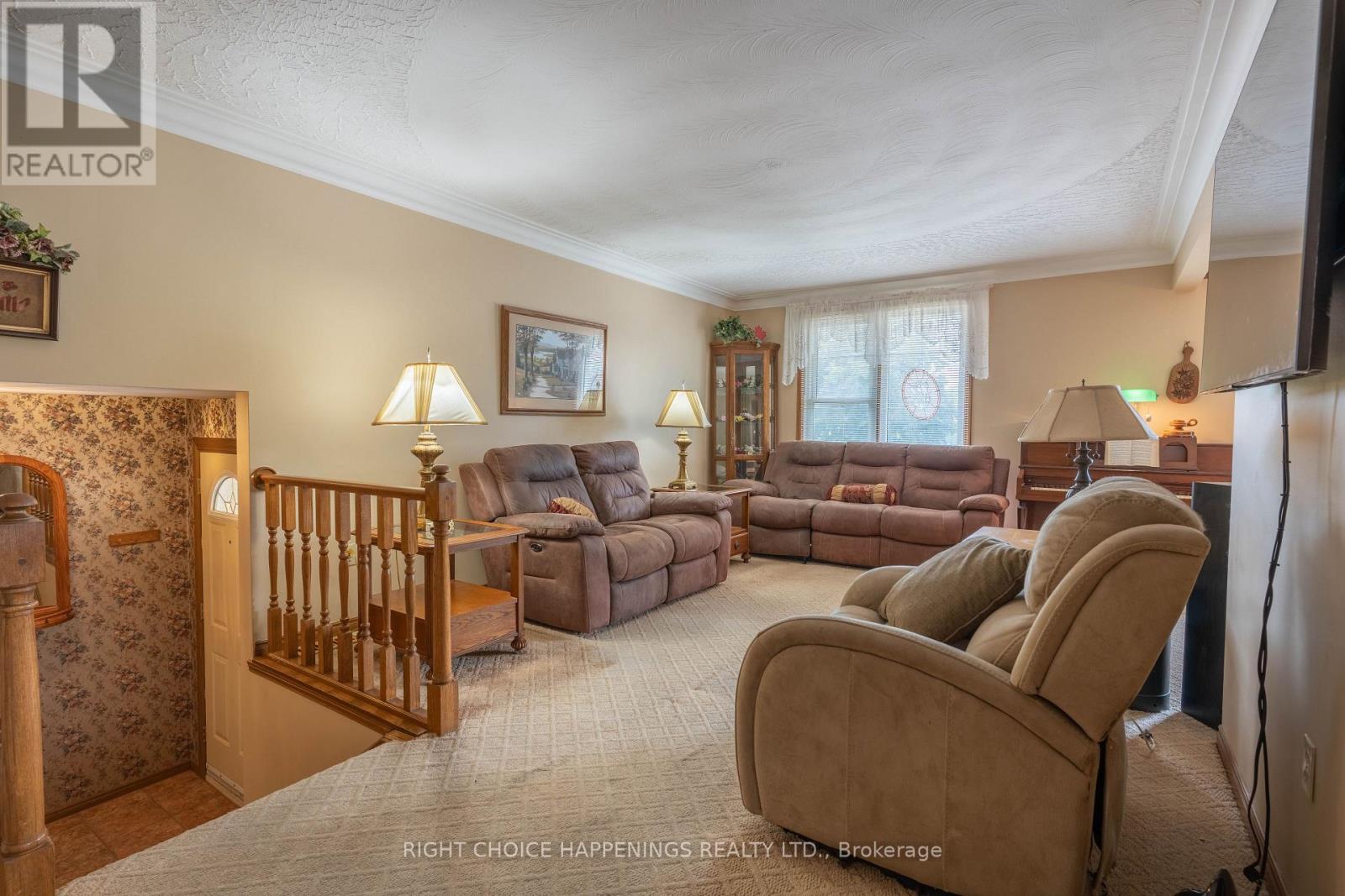 4171 BROOKDALE DRIVE - 5
