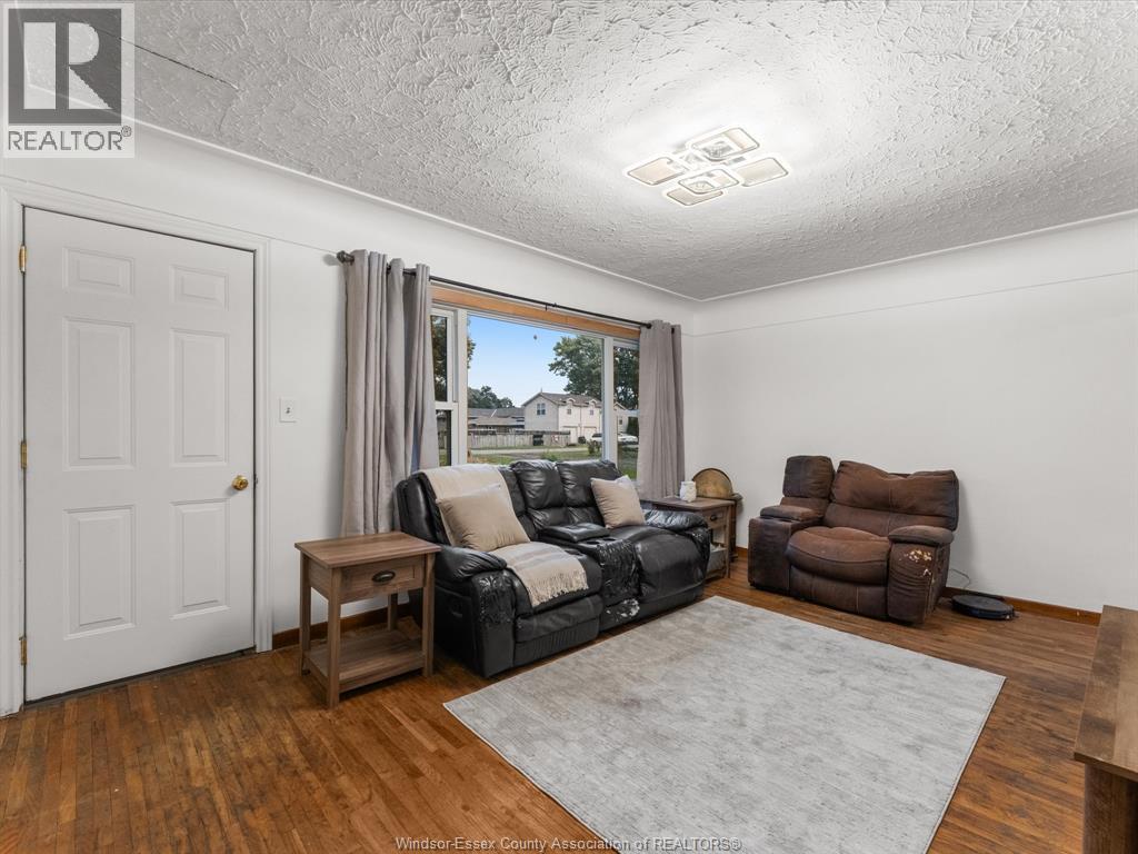 4 Standaert ROAD - 4