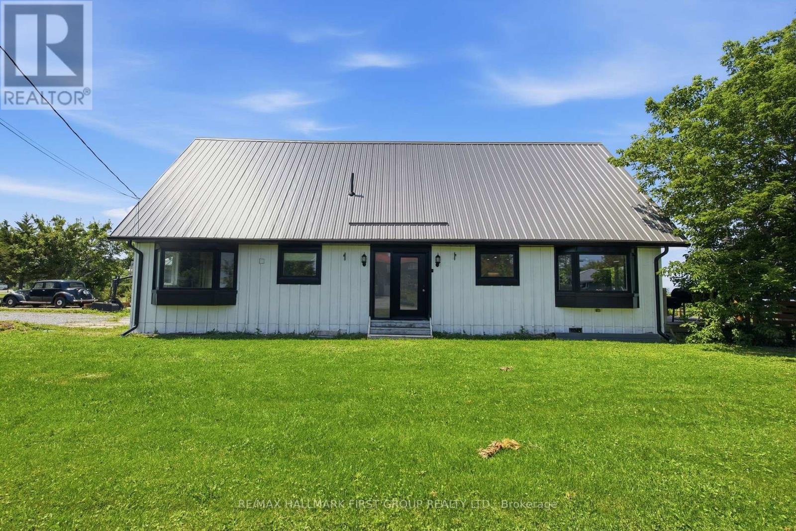26 BURNIE ROAD - 43
