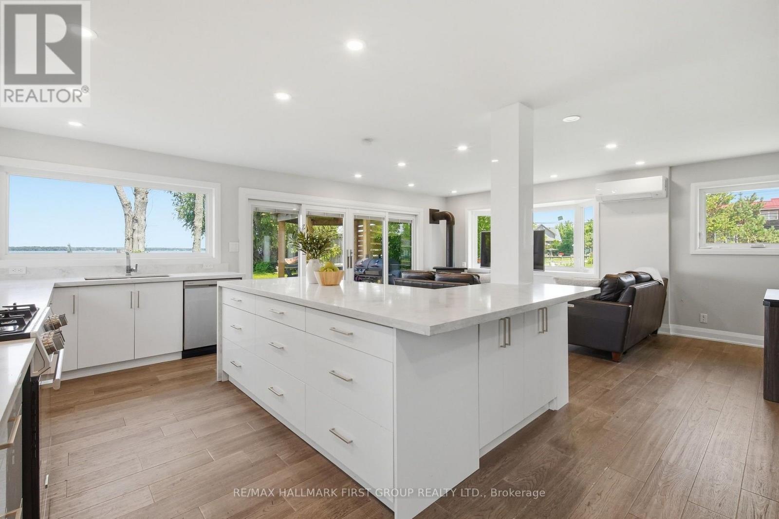 26 BURNIE ROAD - 7