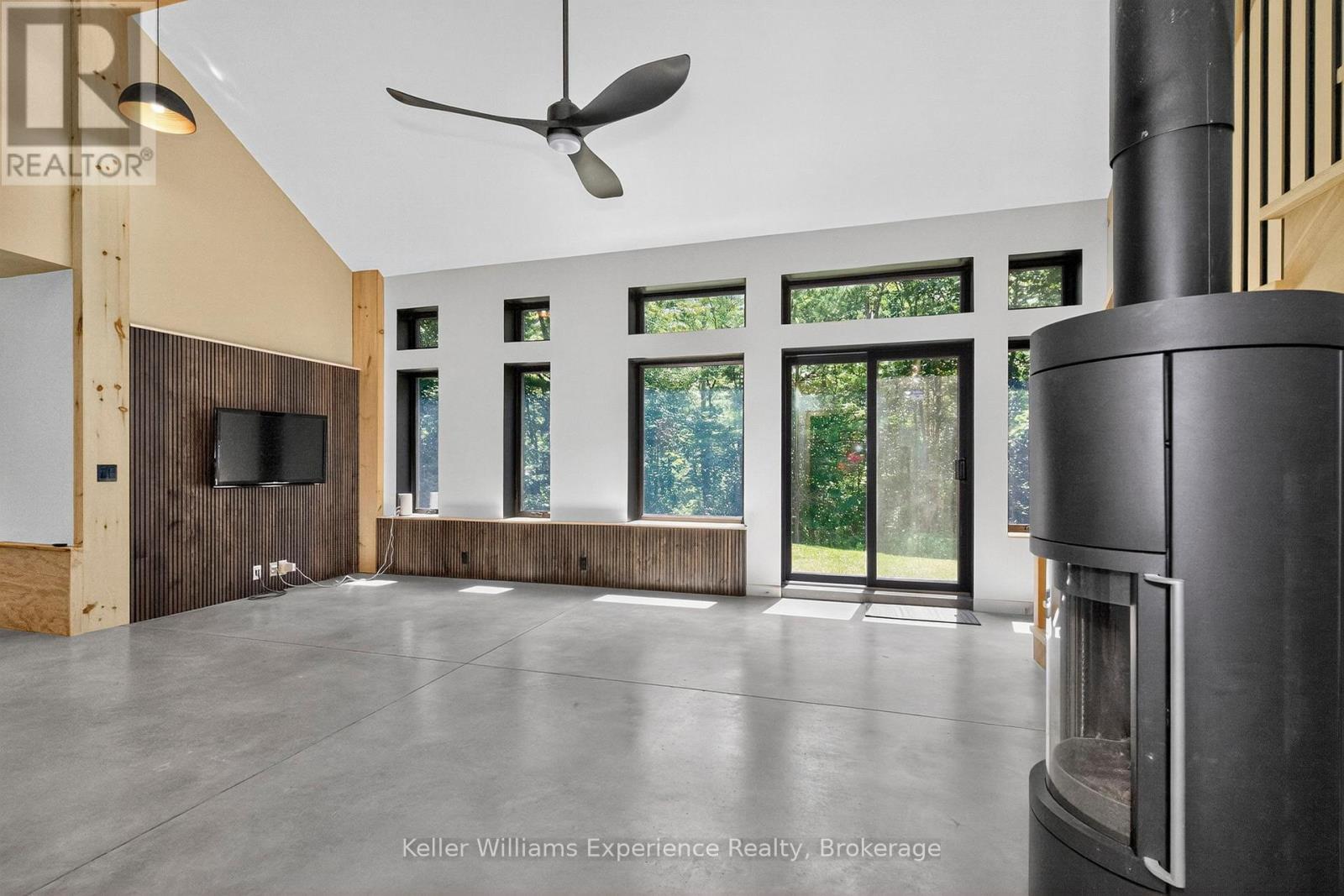 753 HONEY HARBOUR ROAD - Image 15