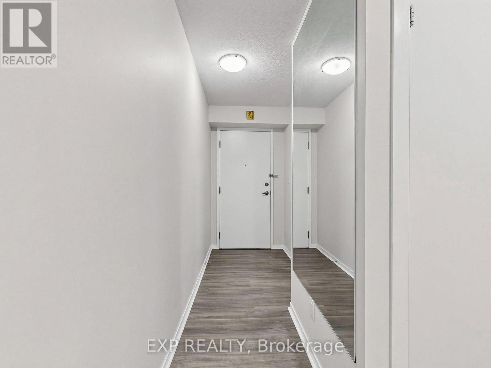 #302 801 SHEPPARD AVENUE W - 5