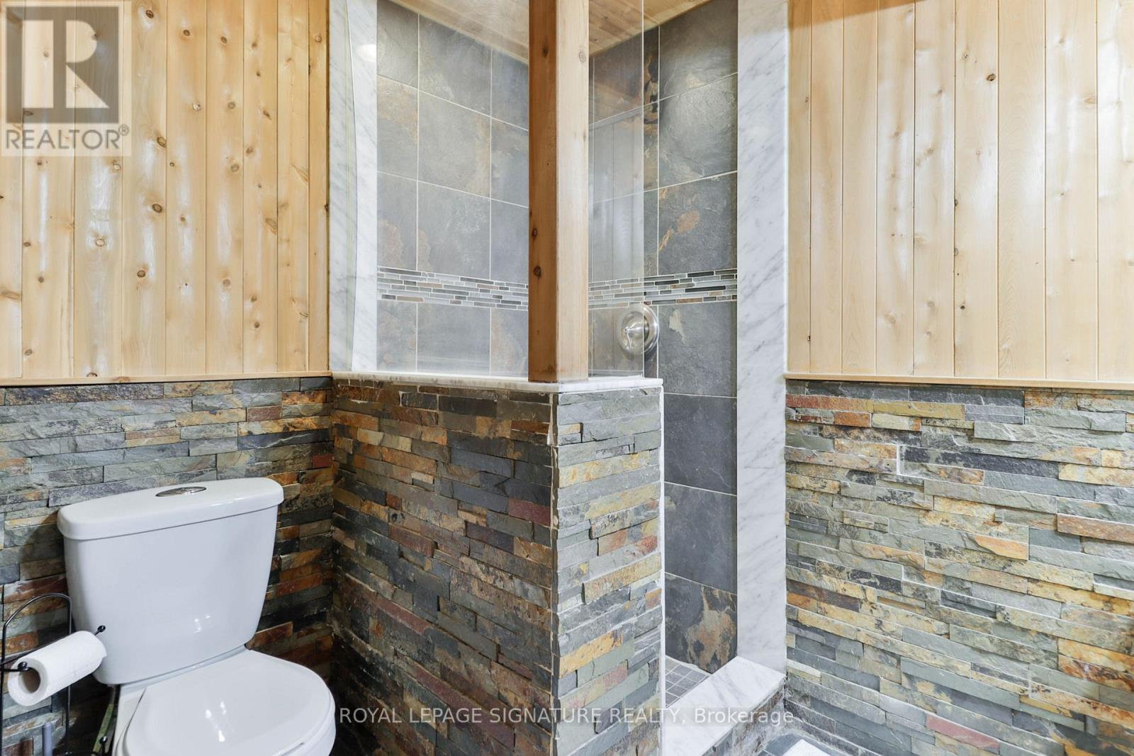 32 HARLAND CRESCENT - Image 40