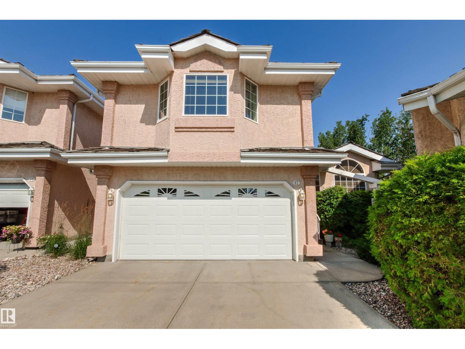 #12 64 BLACKBURN DR W SW, Blackburne, Edmonton photo 1