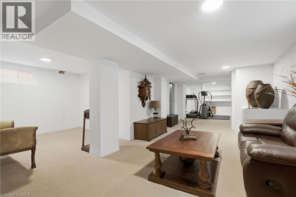 127 TRAGINA Avenue S - Image 21