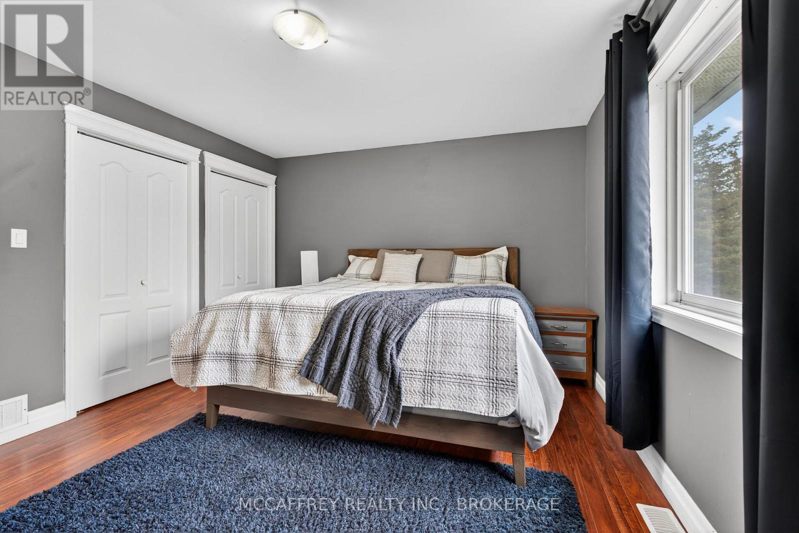 280 DENRIDGE ROAD - 19