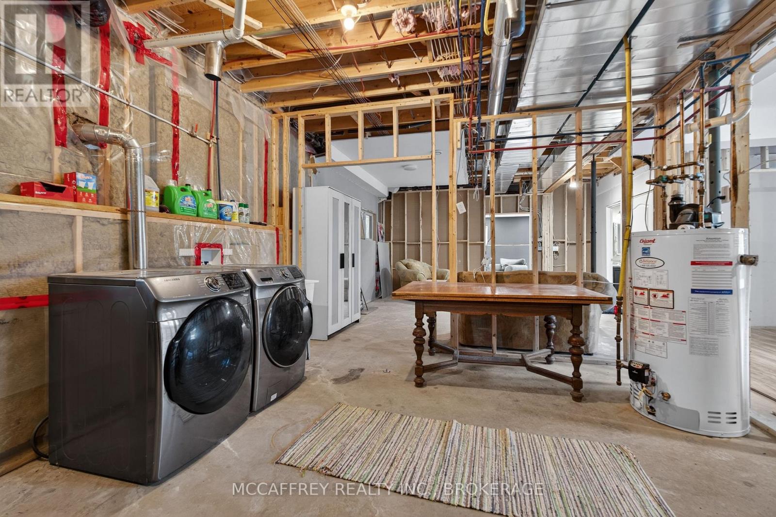 280 DENRIDGE ROAD - 34