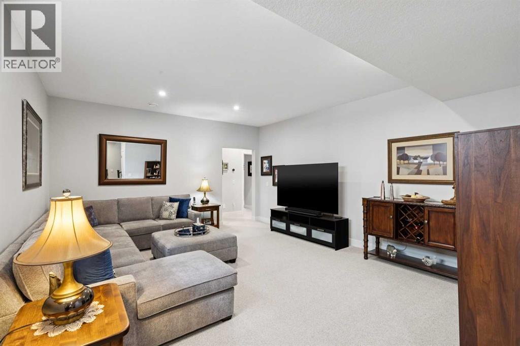 176 Cranbrook Drive SE - Image 33