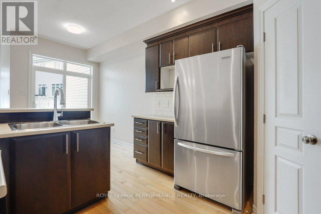 306 WAYMARK CRESCENT - 11