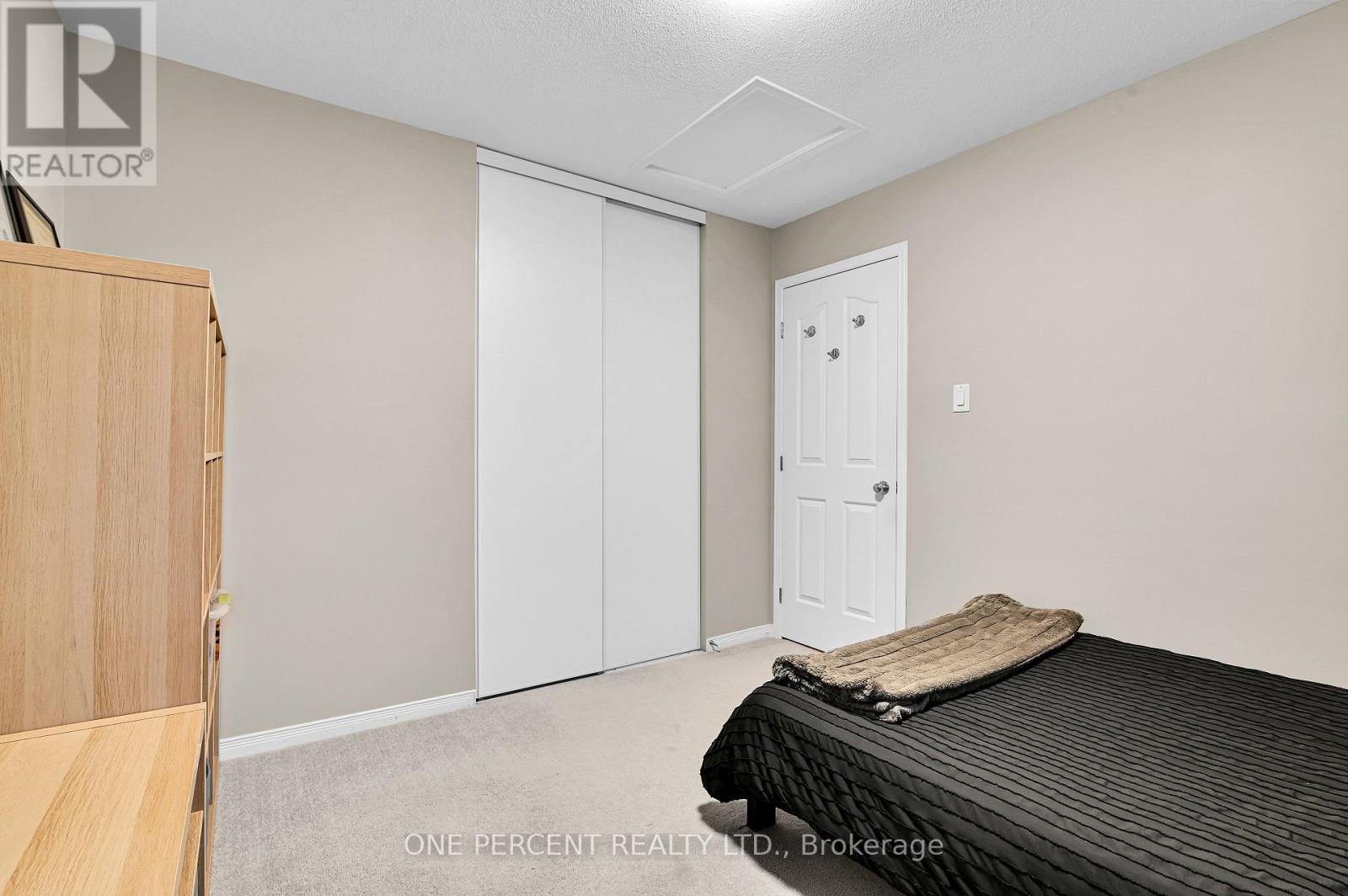 3 Bed, 3 Bath House for Sale in Ottawa – 2260 MONDAVI STREET, Ottawa – MLS# X13596398 - Image 19