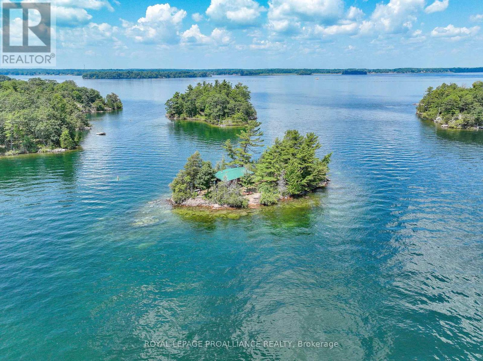 1 SPICE ISLAND - 27