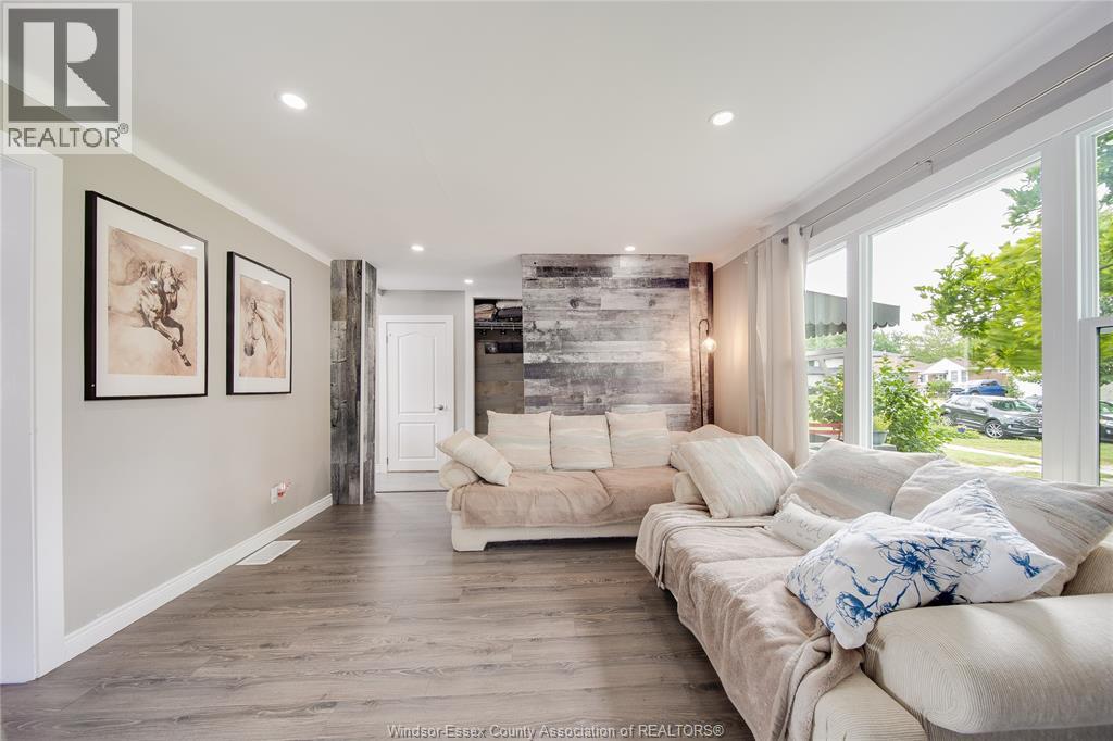 956 HOMEDALE BOULEVARD - 10