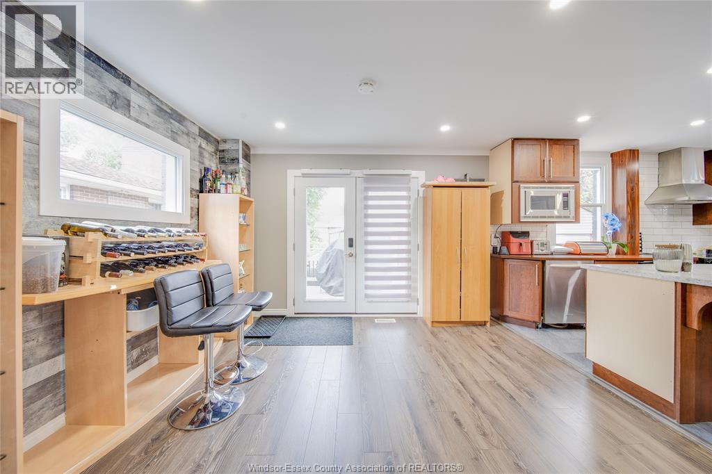 956 HOMEDALE BOULEVARD - 17