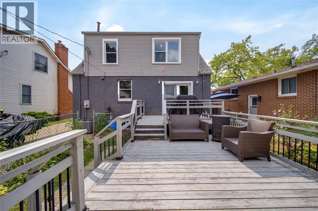 956 HOMEDALE BOULEVARD - 46