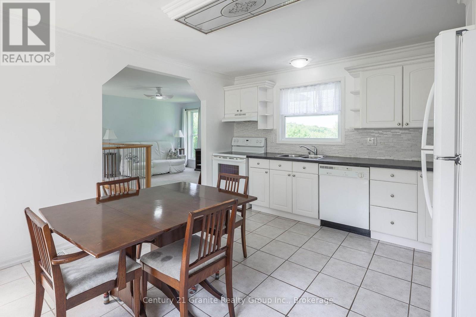 7177 GELERT ROAD - Image 10