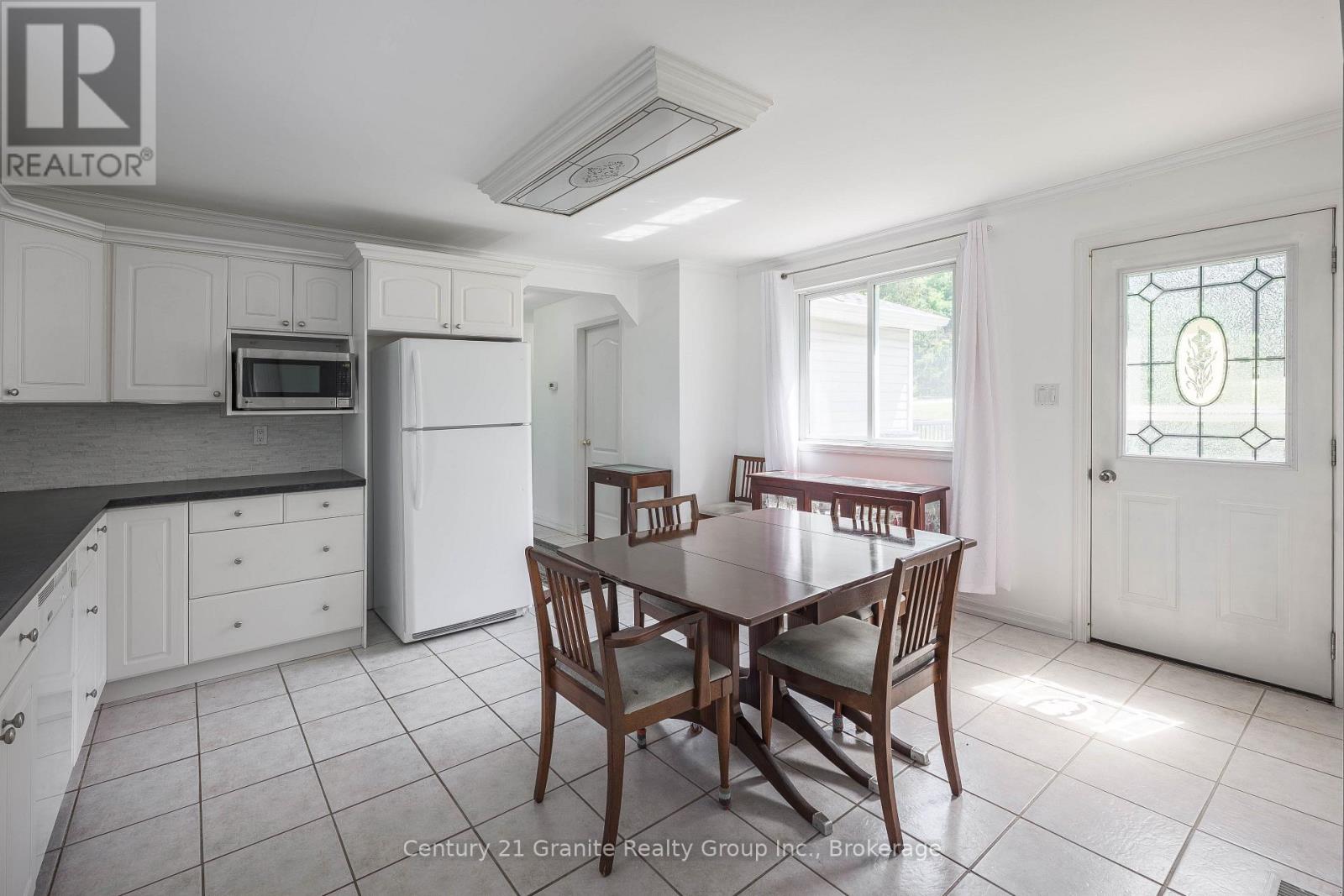 7177 GELERT ROAD - Image 7