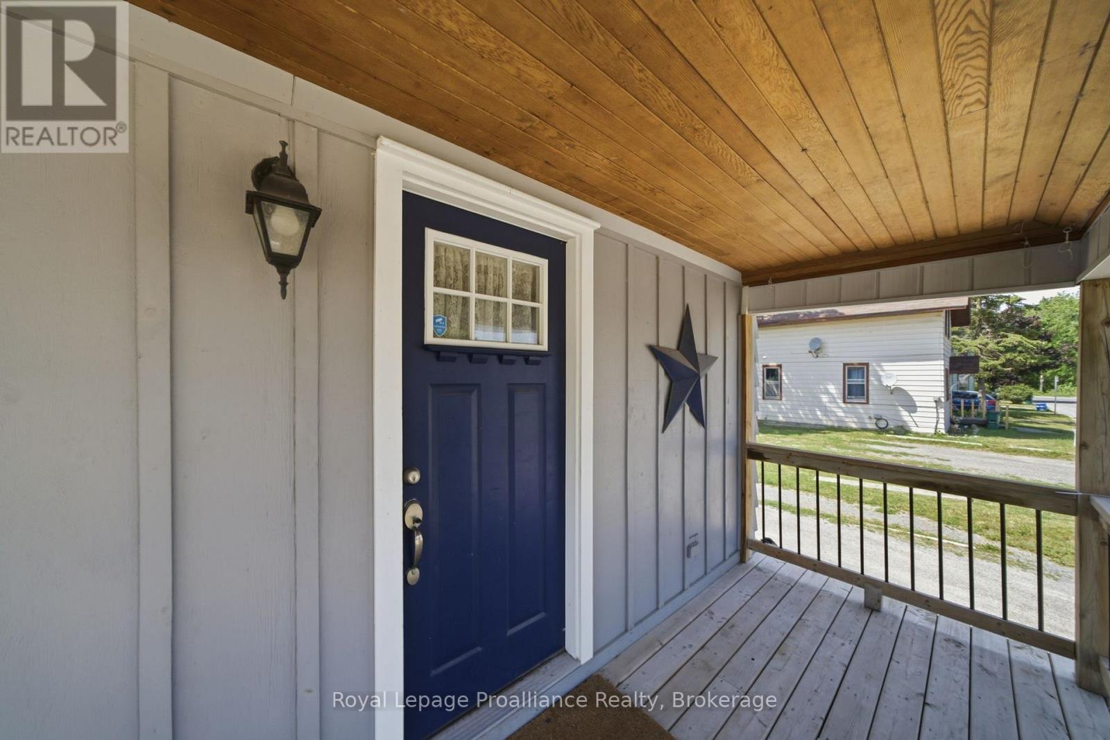 22 FLINDALL STREET - 11