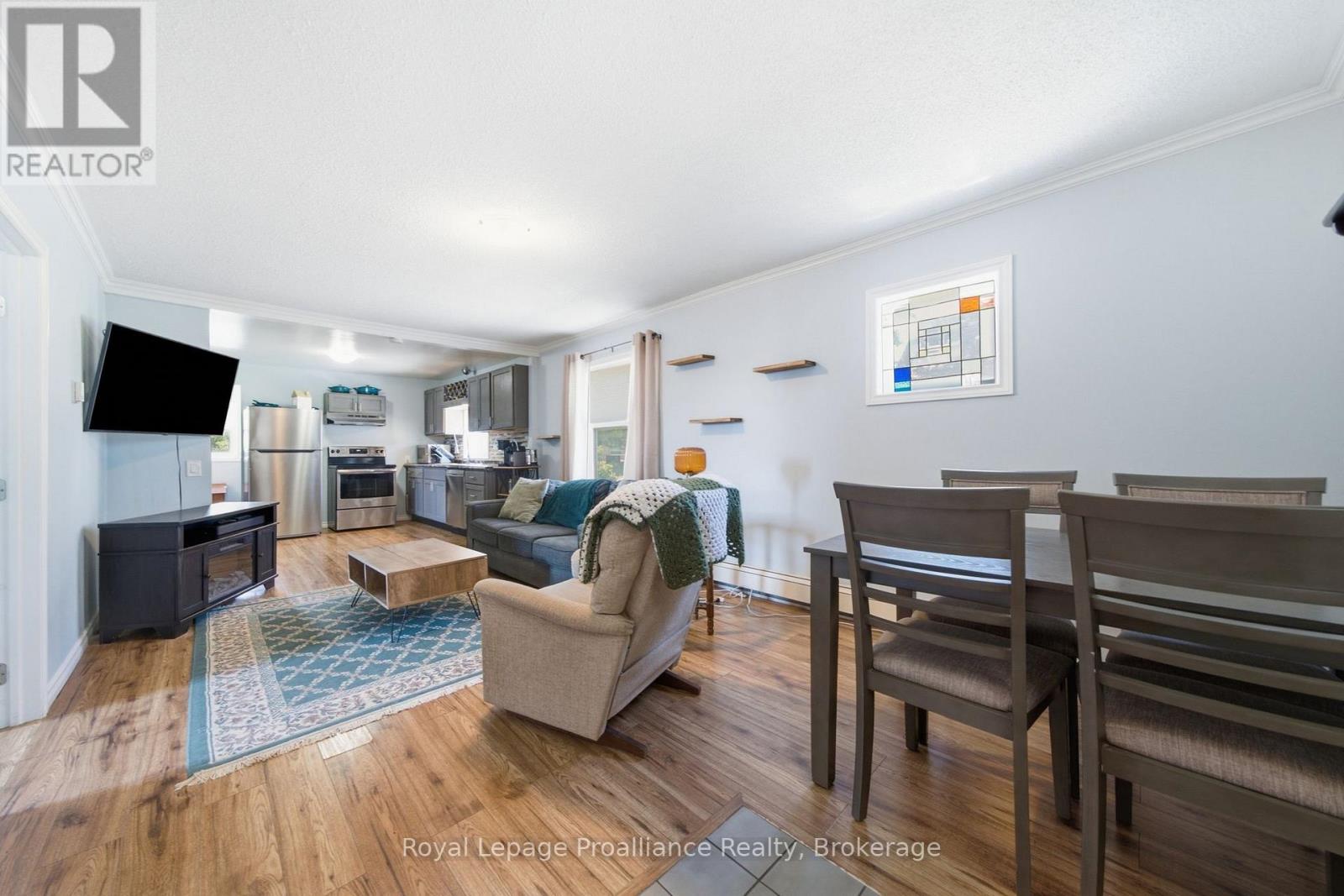 22 FLINDALL STREET - 13