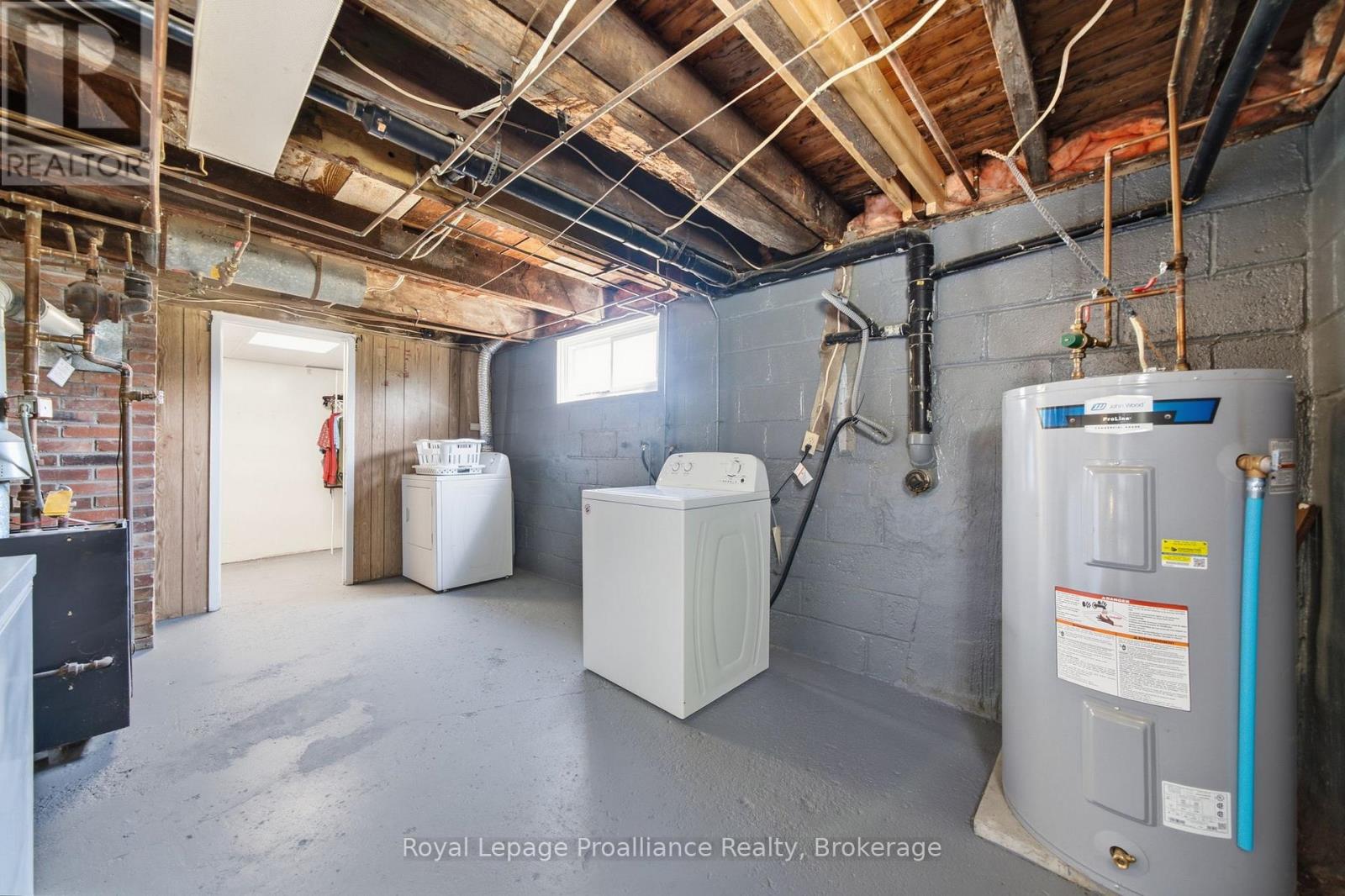 22 FLINDALL STREET - 32