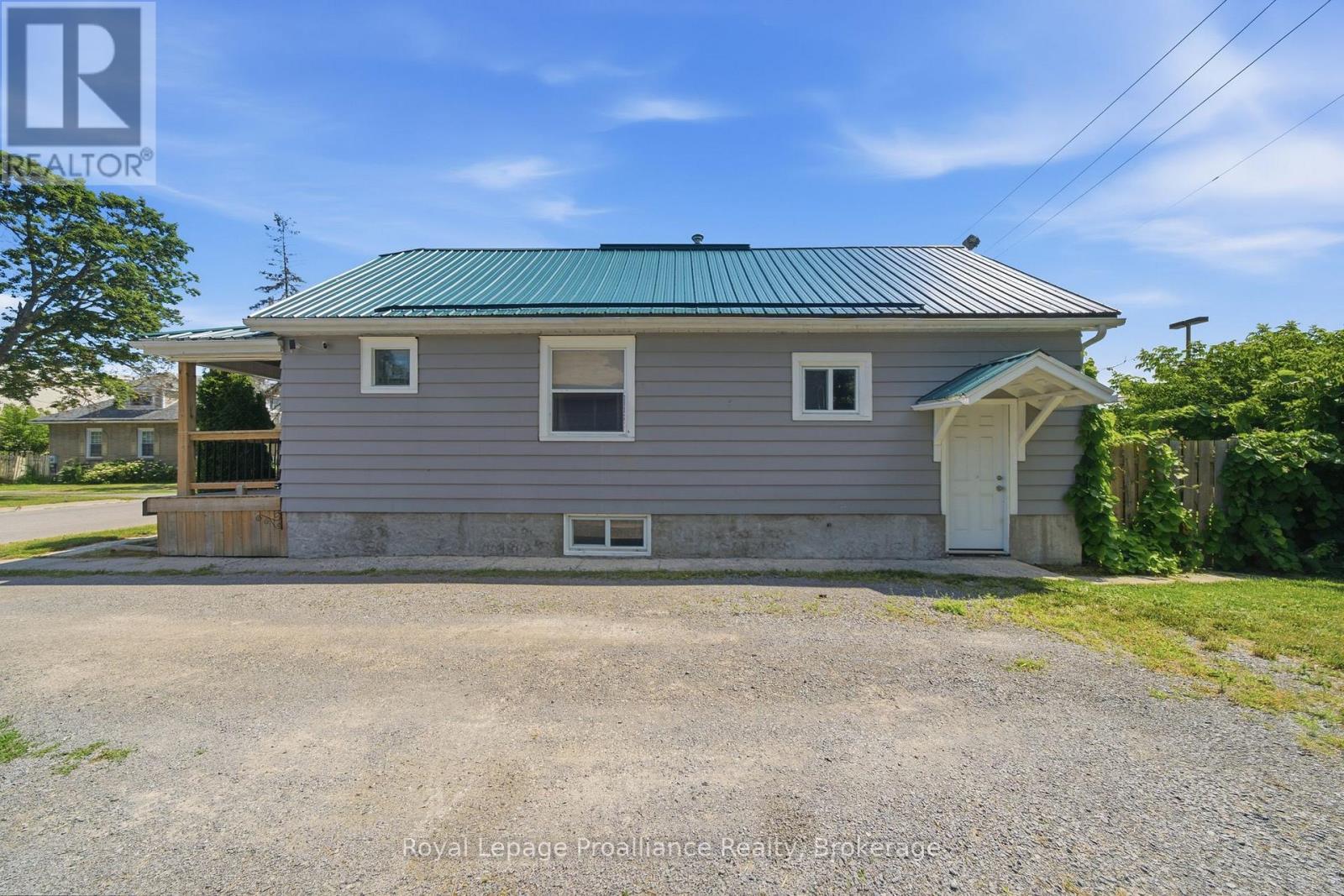 22 FLINDALL STREET - 39