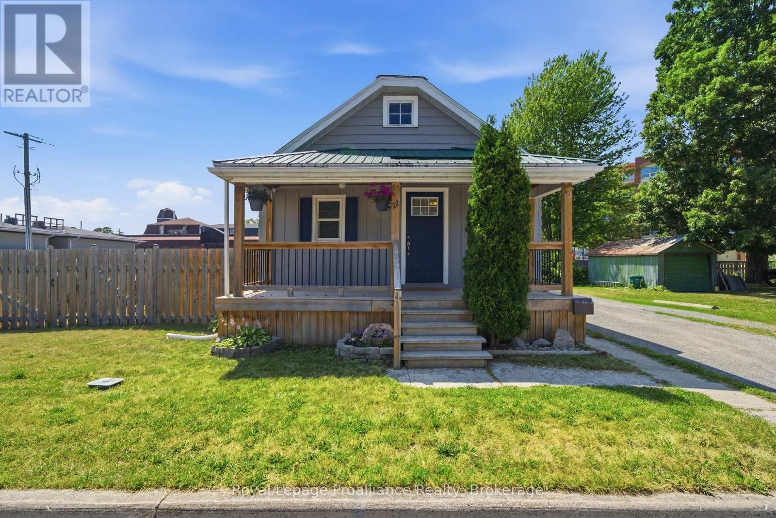 22 FLINDALL STREET - 4