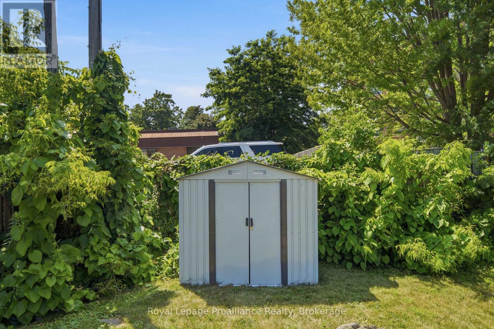 22 FLINDALL STREET - 41