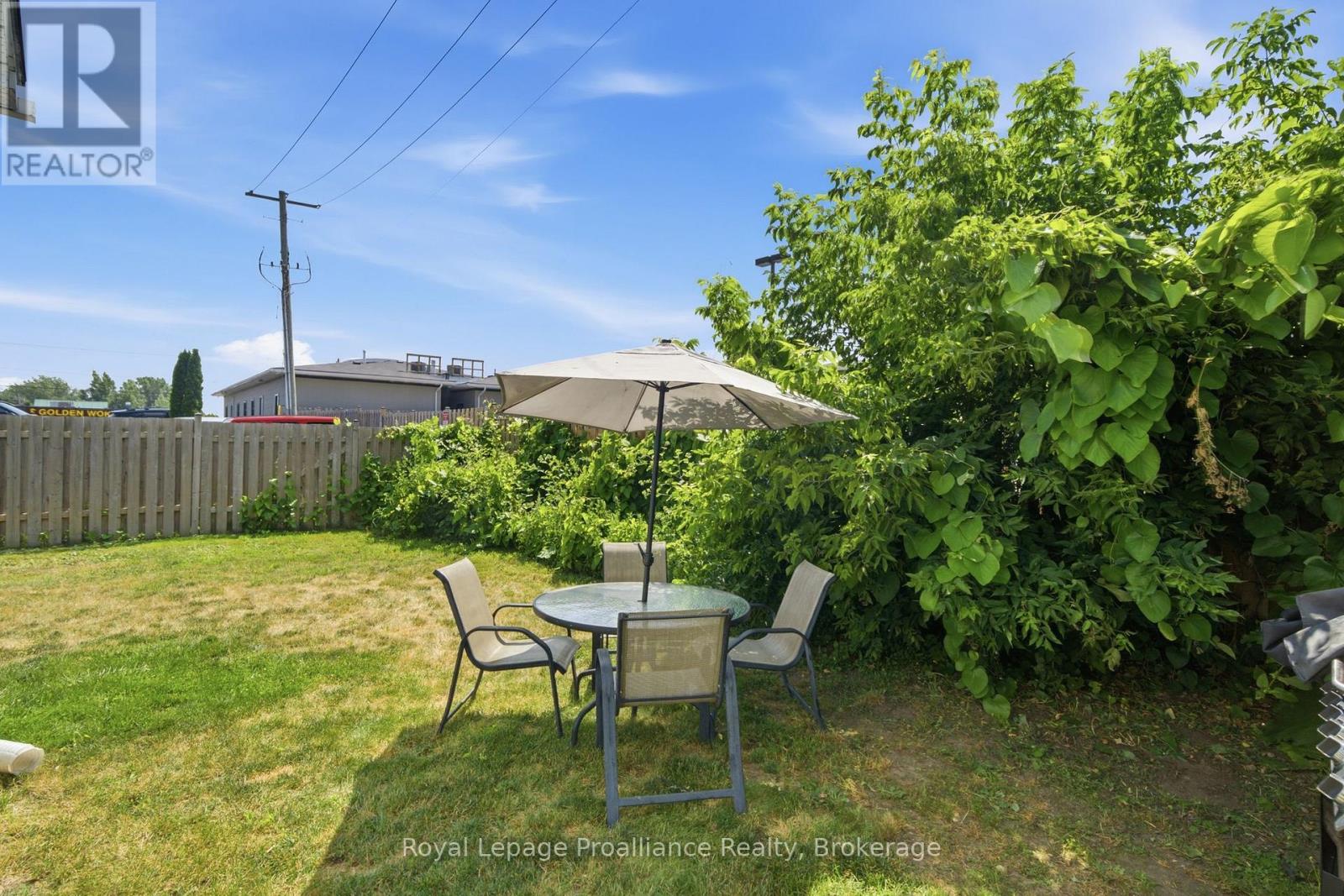 22 FLINDALL STREET - 42