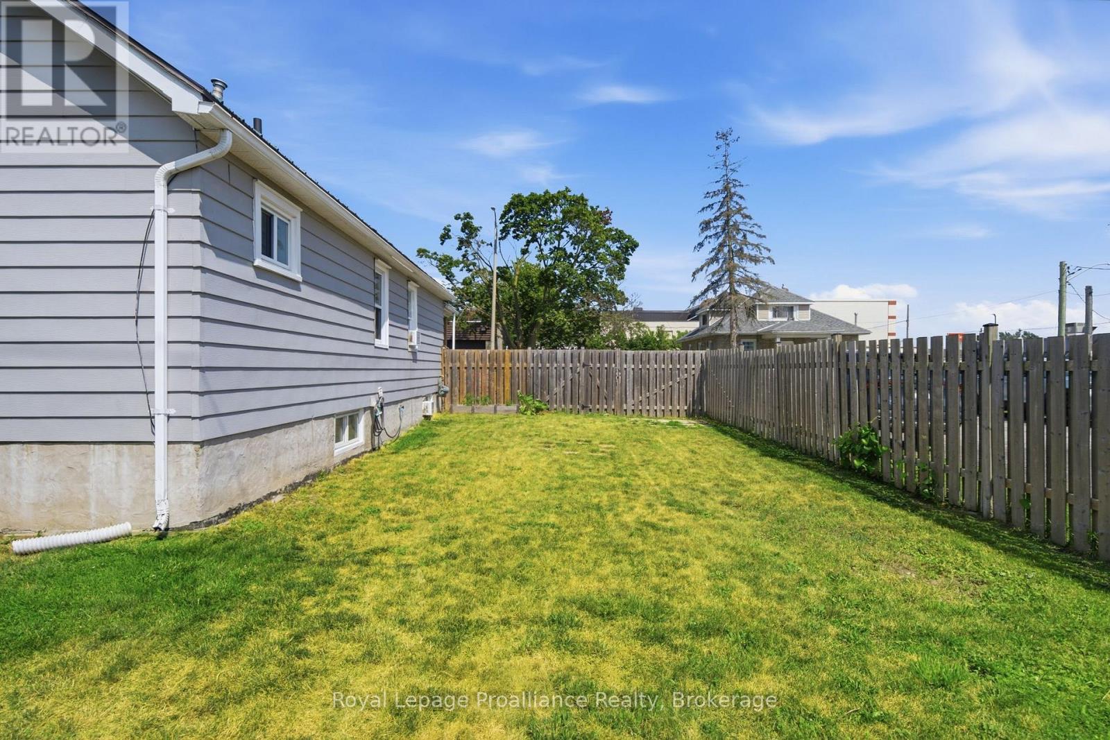 22 FLINDALL STREET - 46