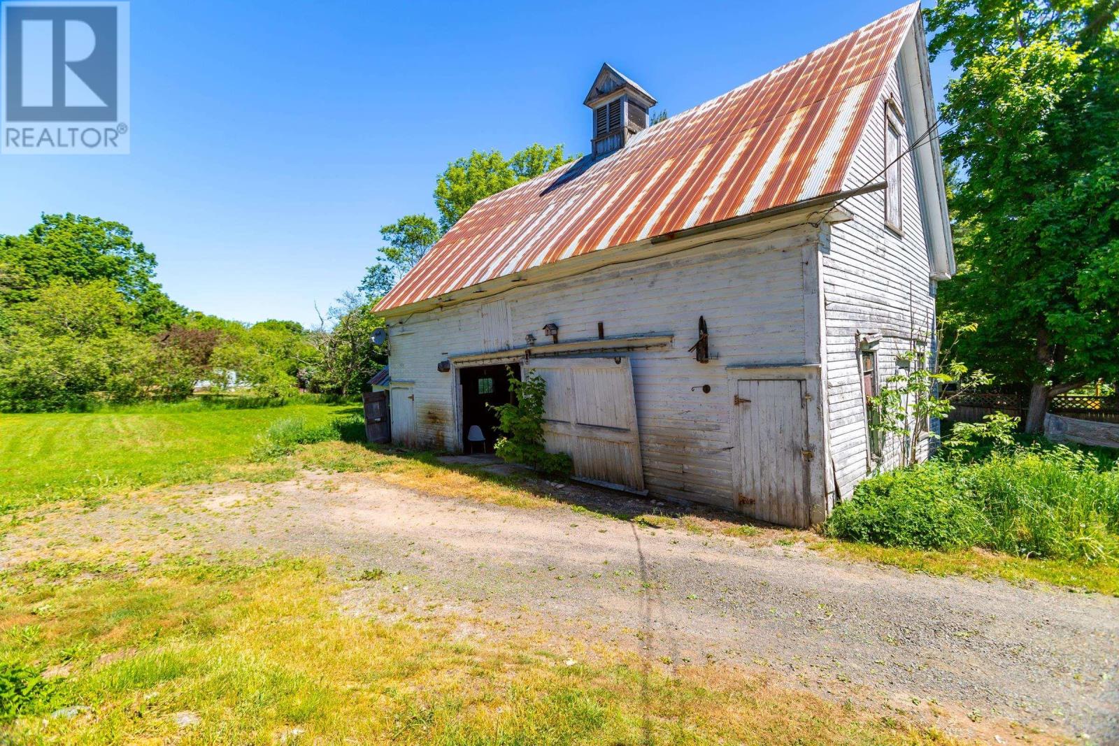 1851 Highway 201 - 37