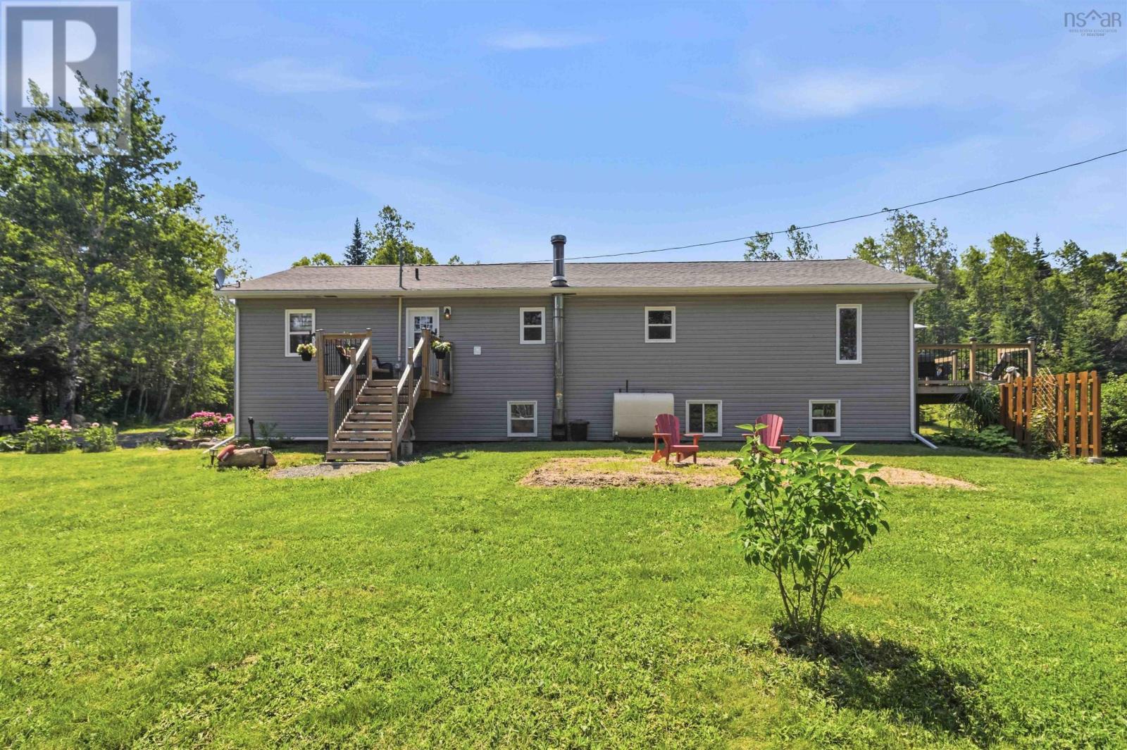 Property 36 of 51 of 1549 East Dalhousie Road