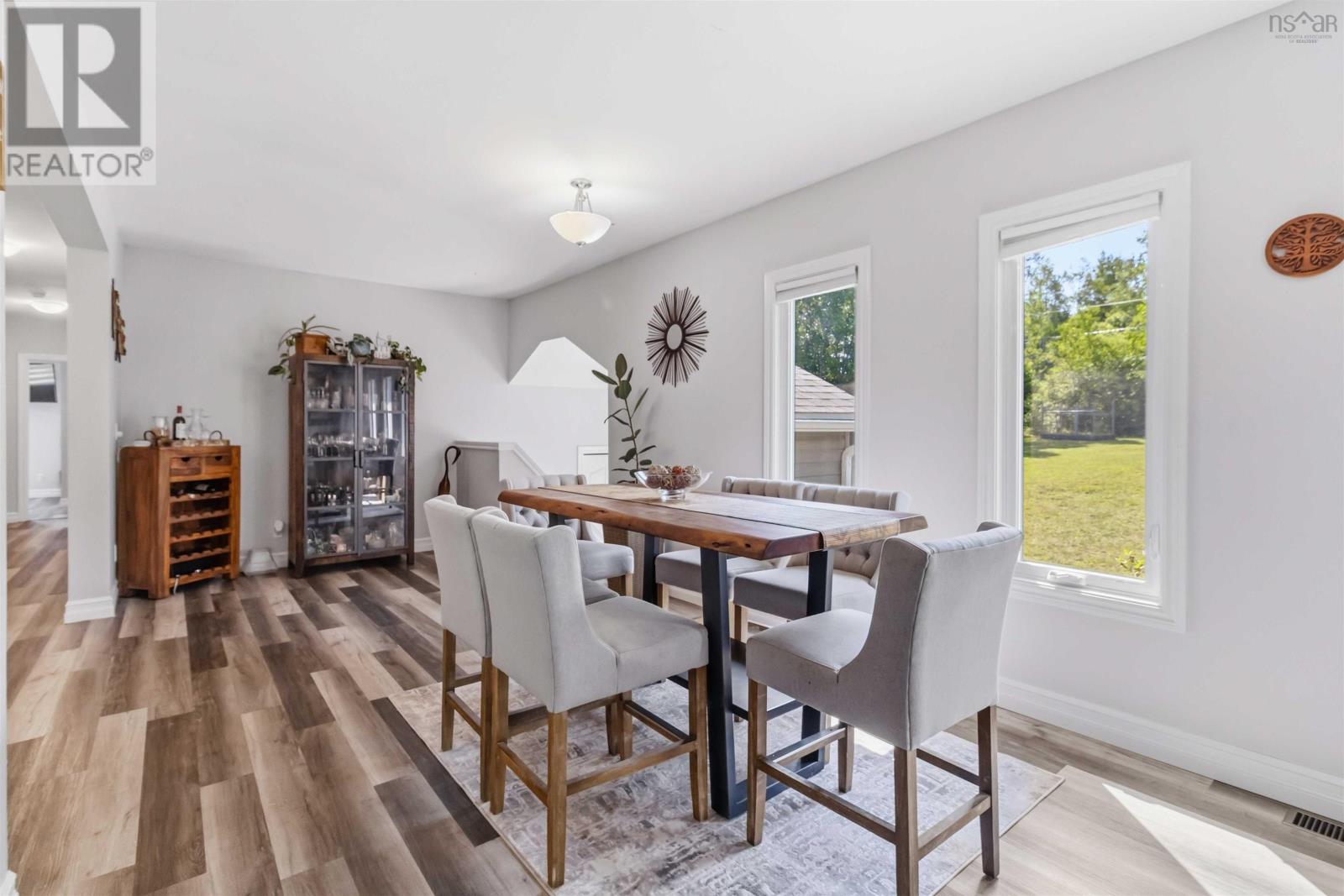 Property 11 of 51 of 1549 East Dalhousie Road