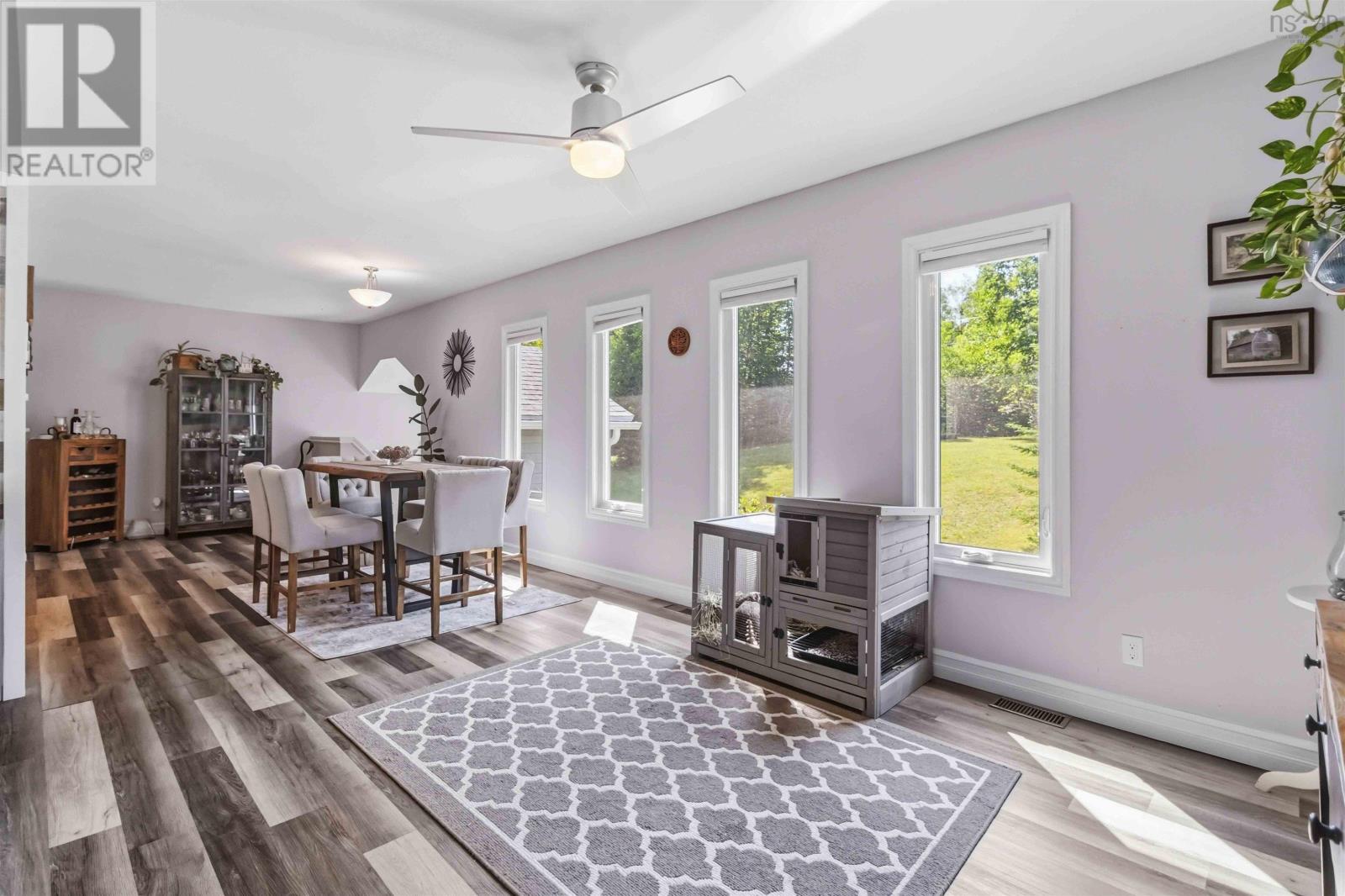Property 10 of 51 of 1549 East Dalhousie Road