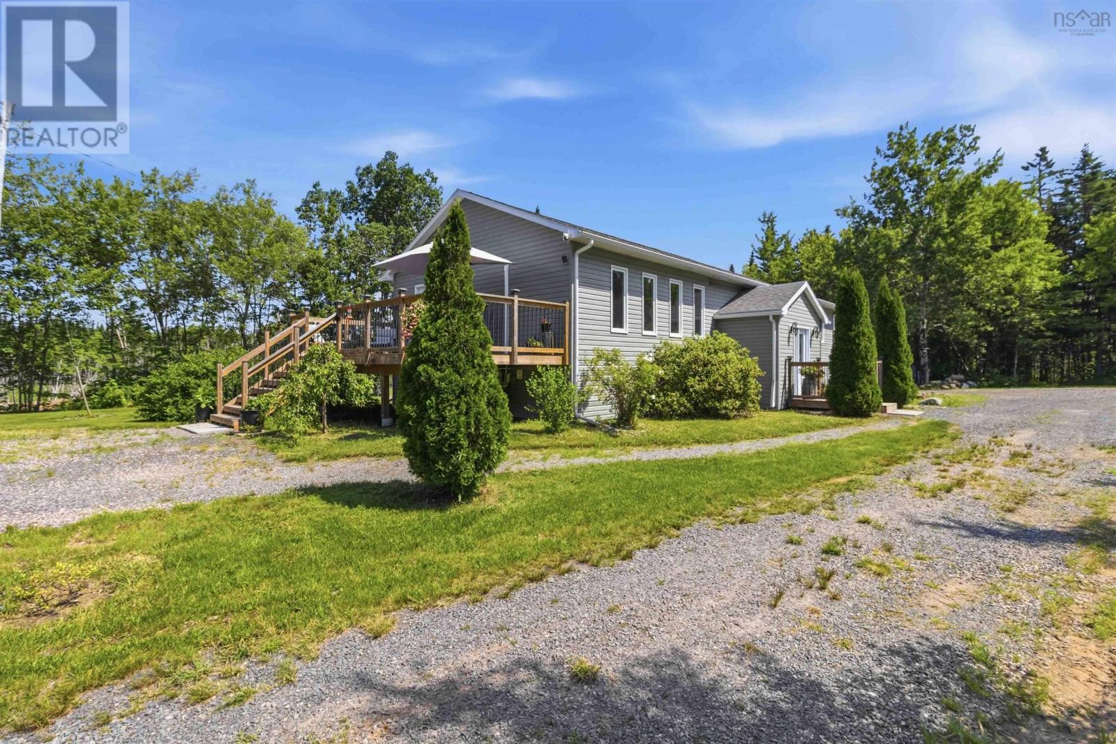 Property 38 of 51 of 1549 East Dalhousie Road