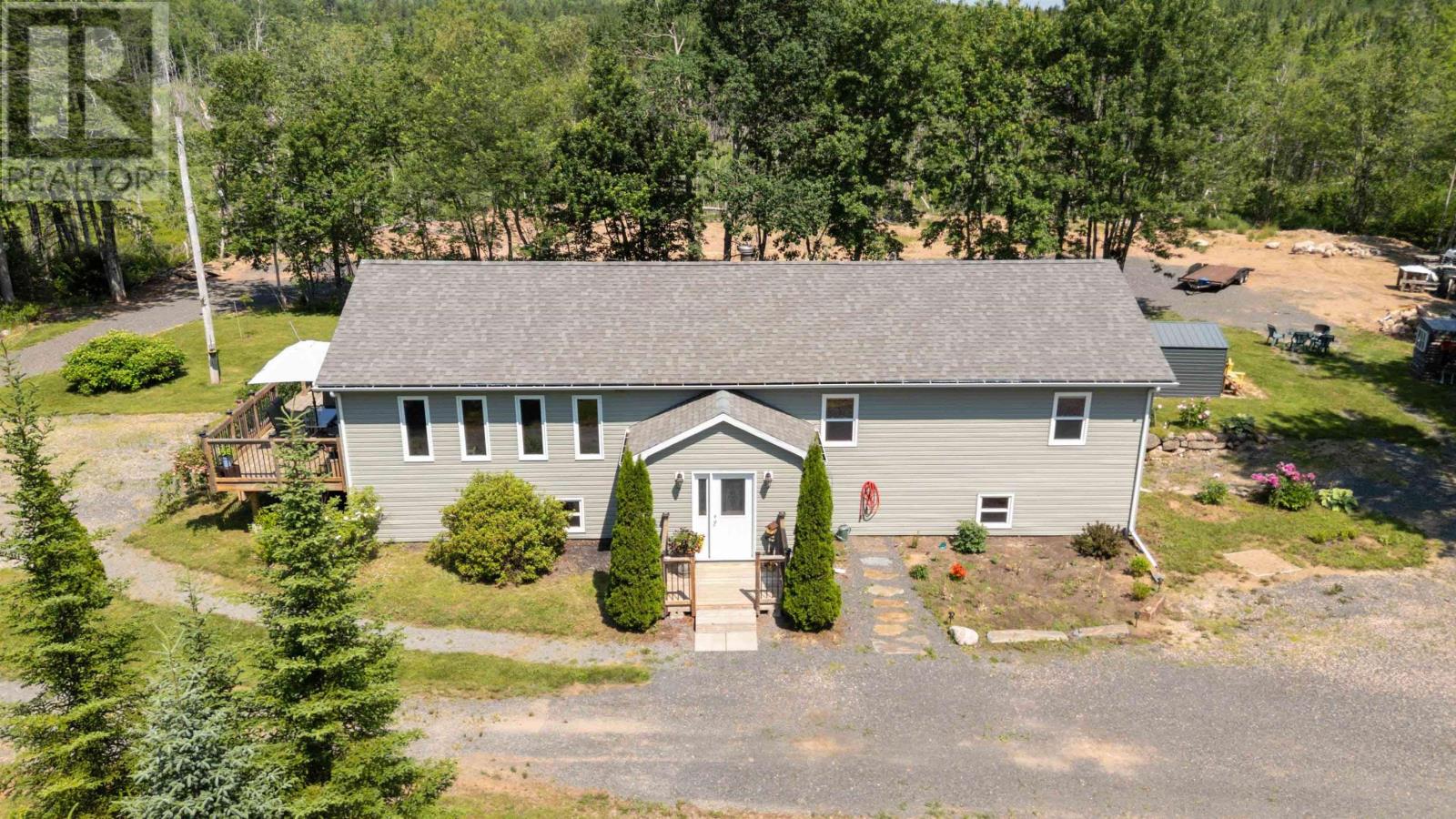 Property 41 of 51 of 1549 East Dalhousie Road