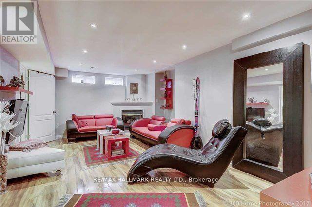 17 RUSHINGBROOK DRIVE - 36