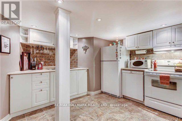 17 RUSHINGBROOK DRIVE - 39