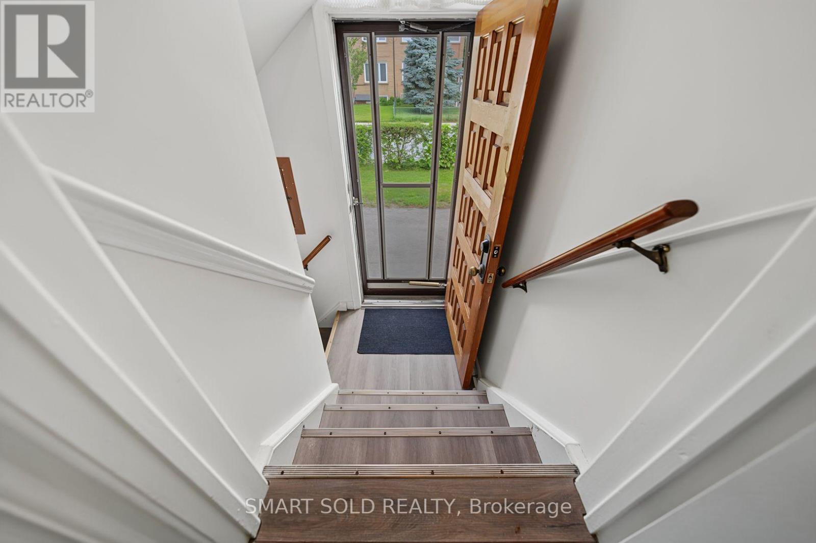 1 CAMEO CRESCENT - 28