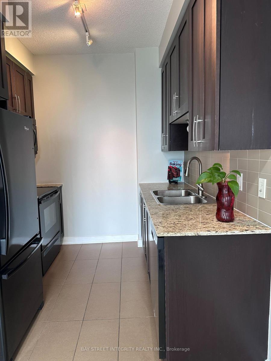 #4106 4070 CONFEDERATION PARKWAY - 14