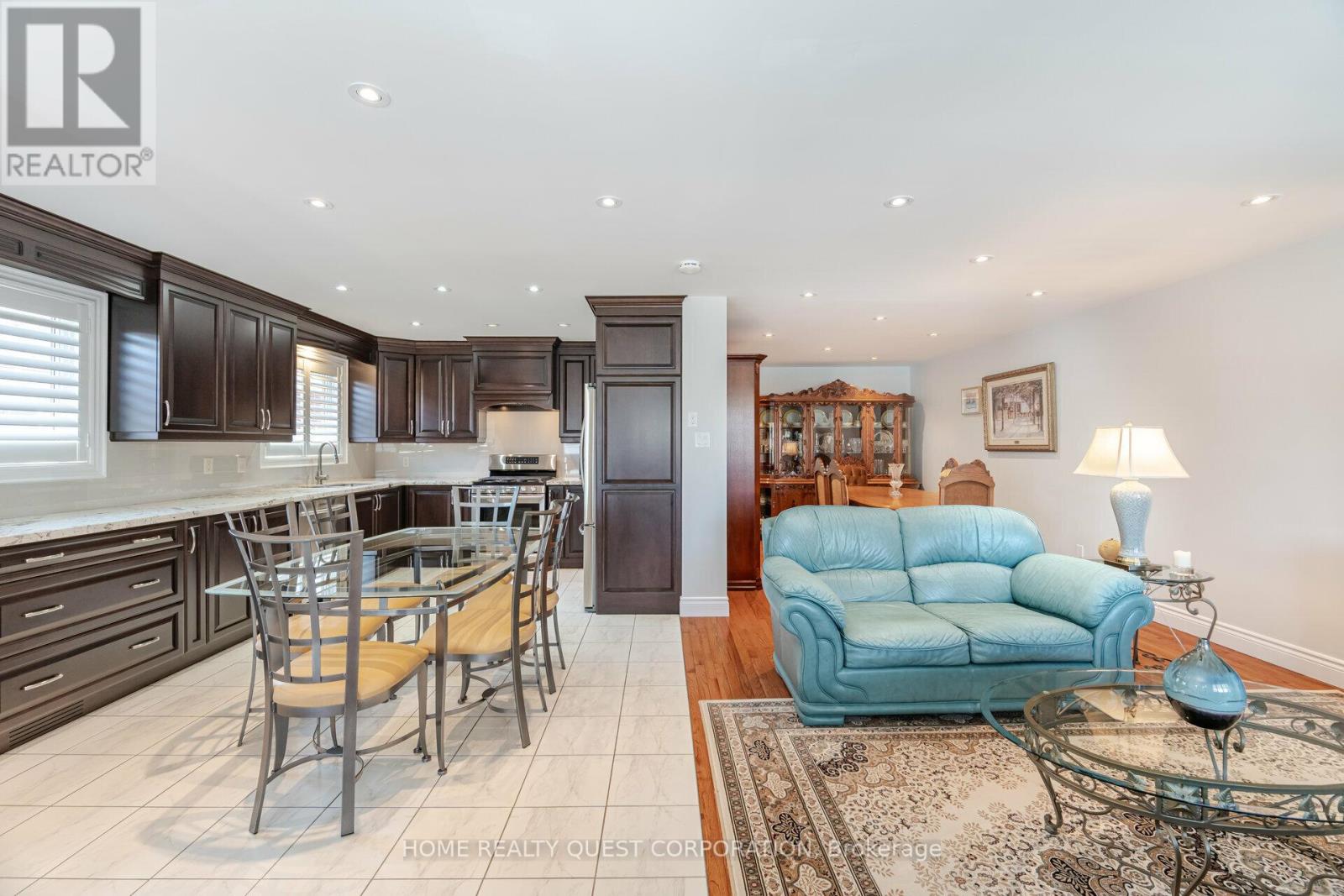 4190 BISHOPSTOKE LANE - 6