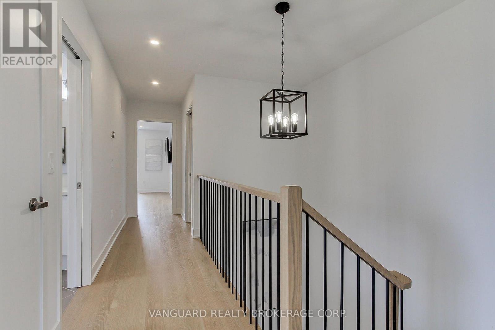146 LANDSBRIDGE STREET - 14