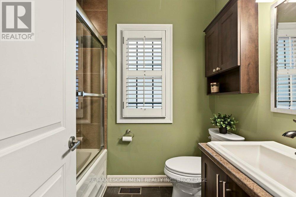 73 MARGERY AVENUE - 23