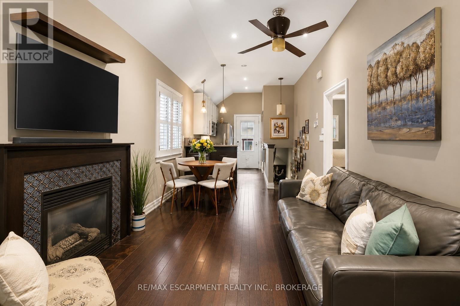73 MARGERY AVENUE - 6
