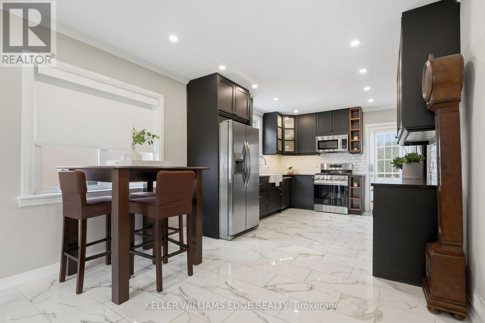 127 TRAGINA AVENUE S - 10