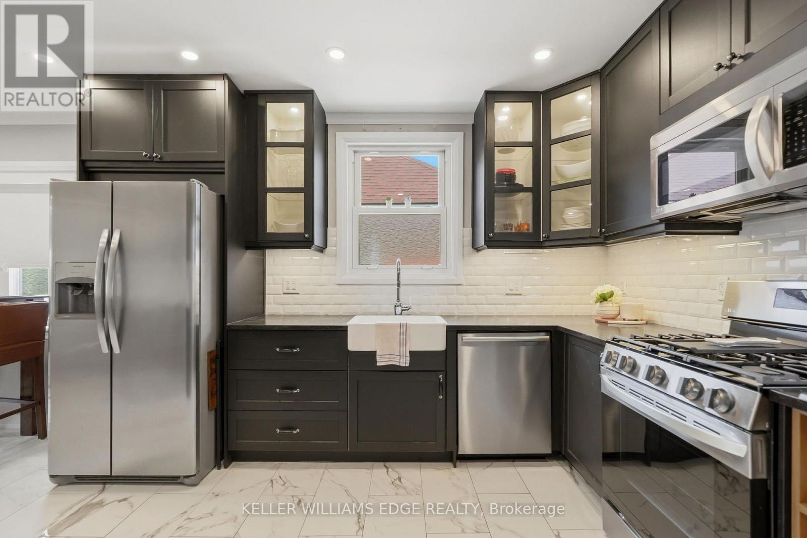127 TRAGINA AVENUE S - 12