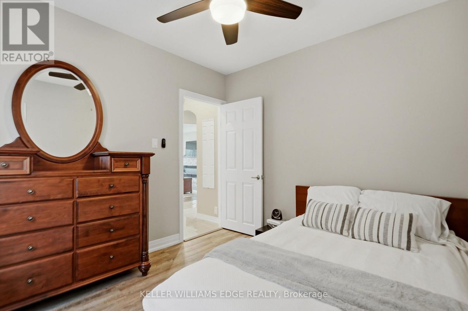 127 TRAGINA AVENUE S - 18